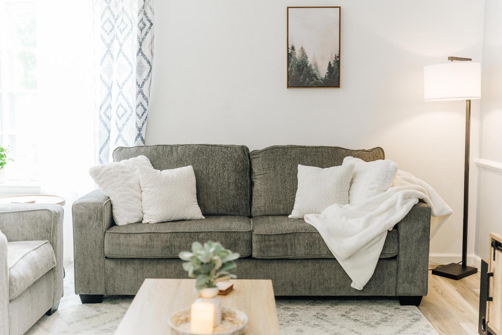 Tranquil Luxury: Modern Comfort! Линчбърг Екстериор снимка